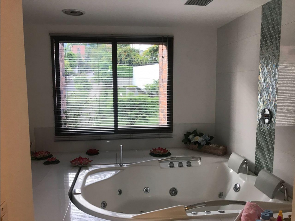 Apartamento en Arriendo o Venta El Campestre Medellín — foto 6