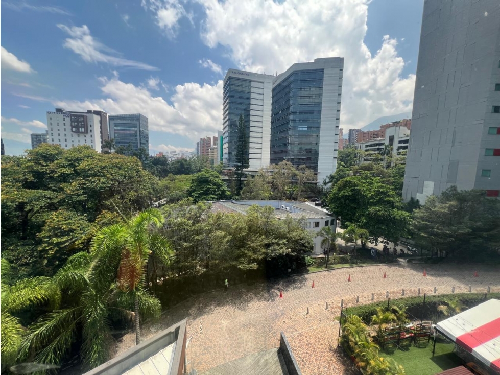 Oficina en Arriendo Milla de Oro Medellin - 1
