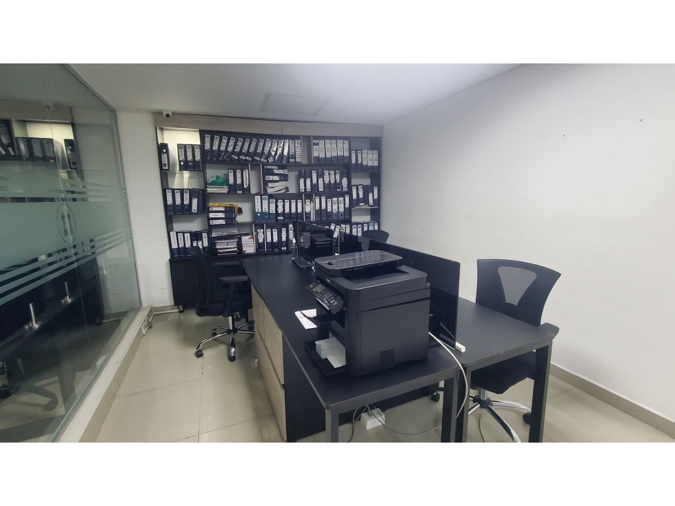 Edificio independiente en Laureles - 2