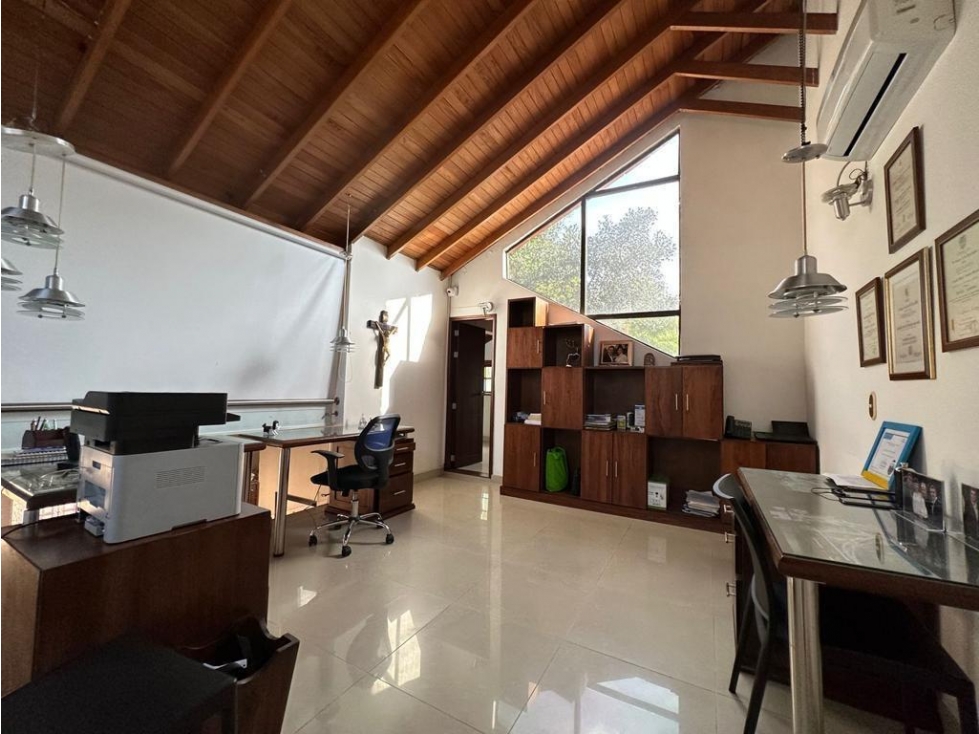Casa en Arriendo o Venta Cola del Zorro Medellín — foto 2