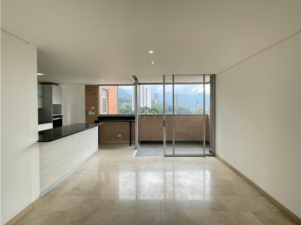 Apartamento en Venta y Arriendo El Tesoro Medellín — foto 2