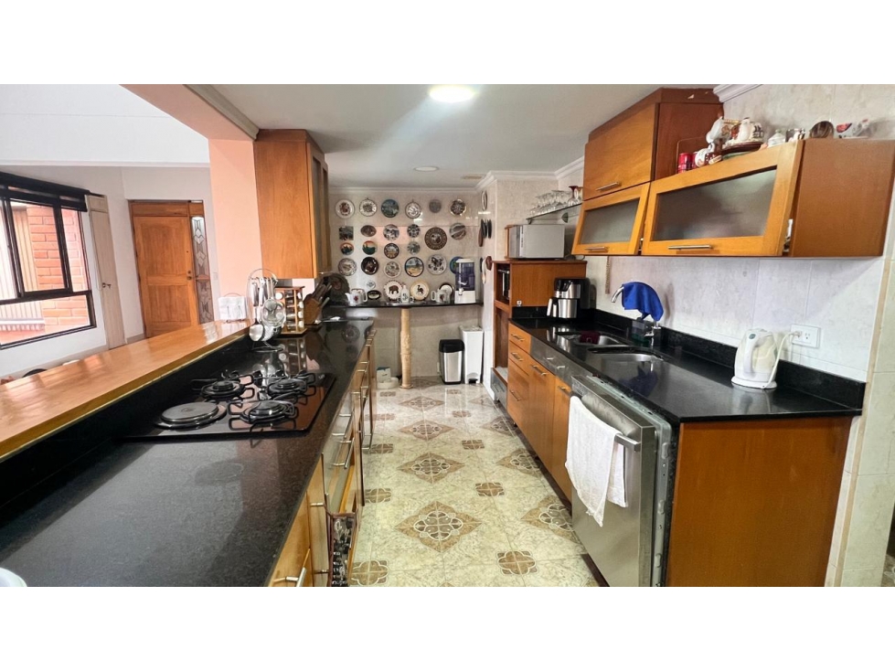 Apartamento en Arriendo Loma Los González Medellín — foto 4