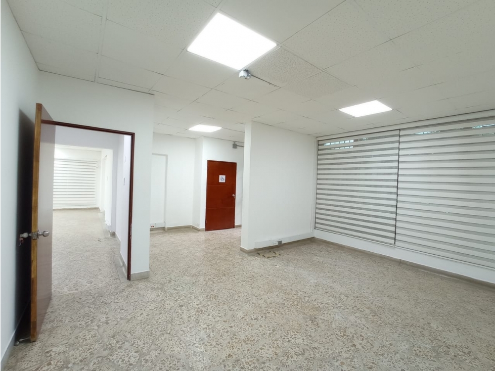 Casa Comercial Independiente En Arriendo Sector Estadio — foto 3