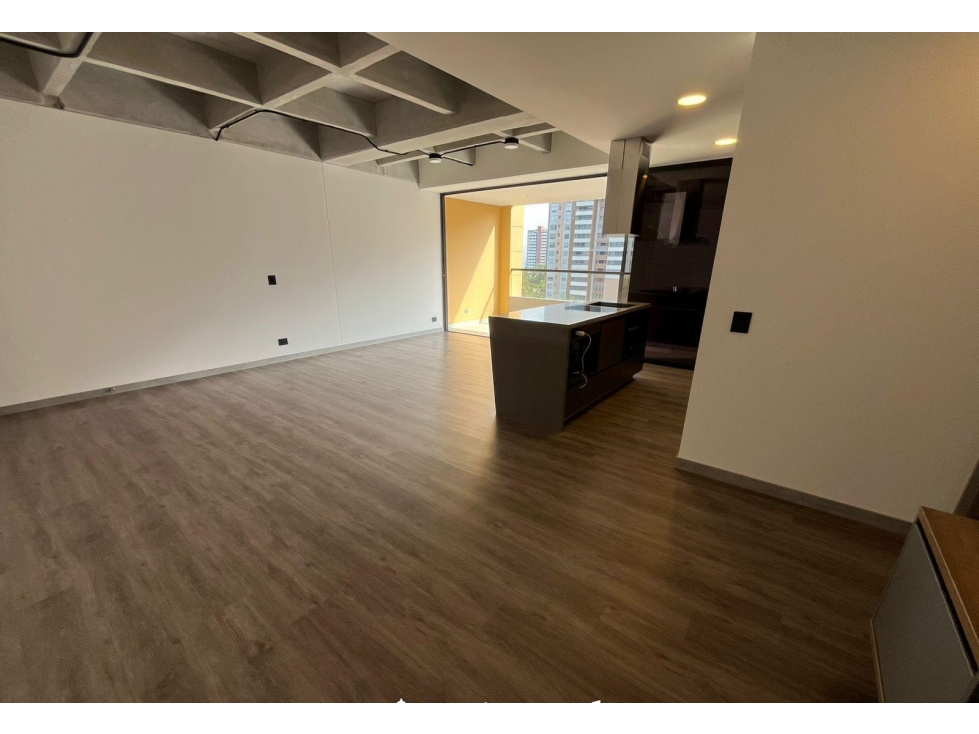 Apartamento en Arriendo Transversal Intermedia Envigado — foto 4