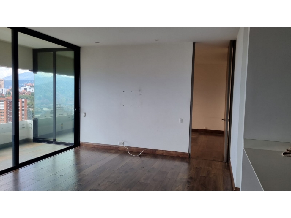 Hermoso Apartamento En Arriendo San Lucas Medellín — foto 3