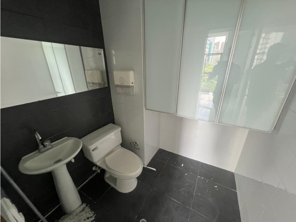 Oficina en Arriendo Milla de Oro Medellin - 5