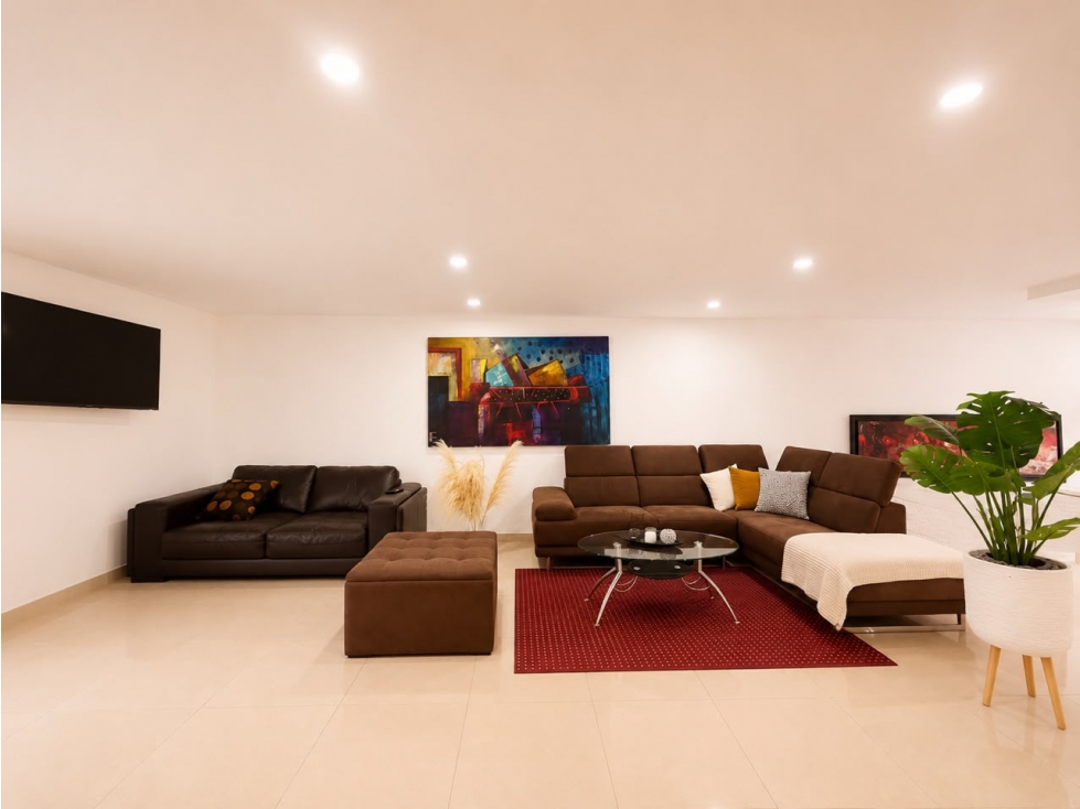 Casa en Arriendo y Venta en el sector de el Tesoro — foto 3