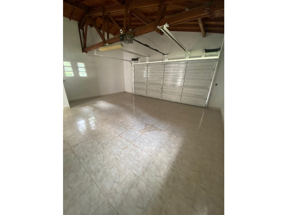 Casa Comercial en Arriendo San Lucas Medellín — foto 4