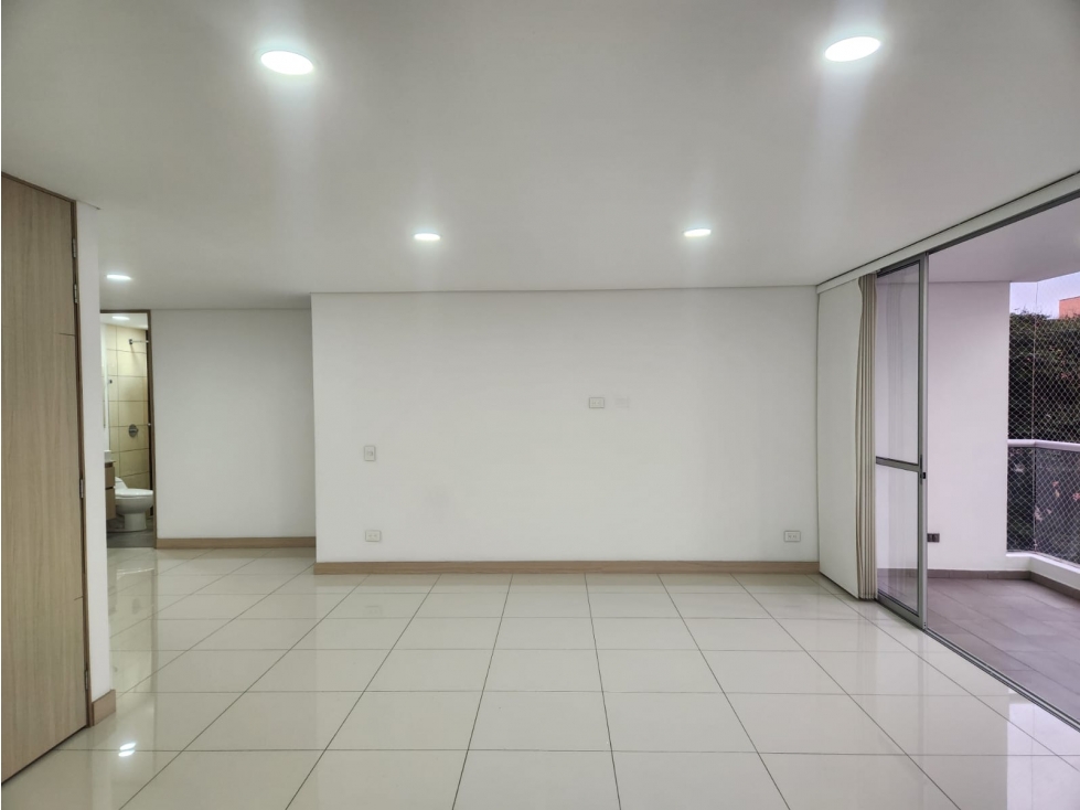 Apartamento en Arriendo 2do Parque Laureles Medellín — foto 6