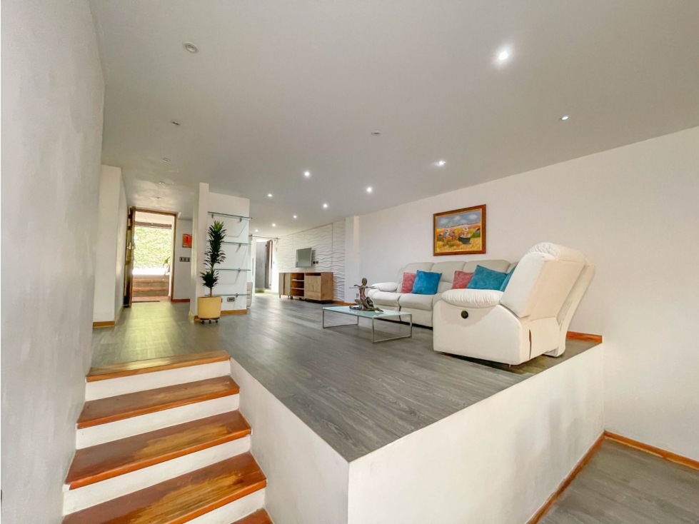 Casa Amoblada en Arriendo en el Tesoro — foto 6