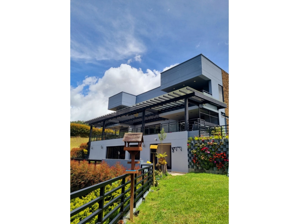 Casa en Venta Alto de las Palmas Envigado