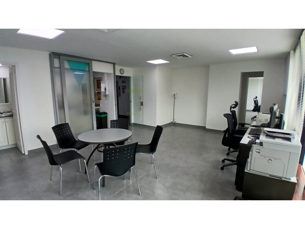 Oficina en Arriendo o Venta Aguacatala Medellín — foto 3