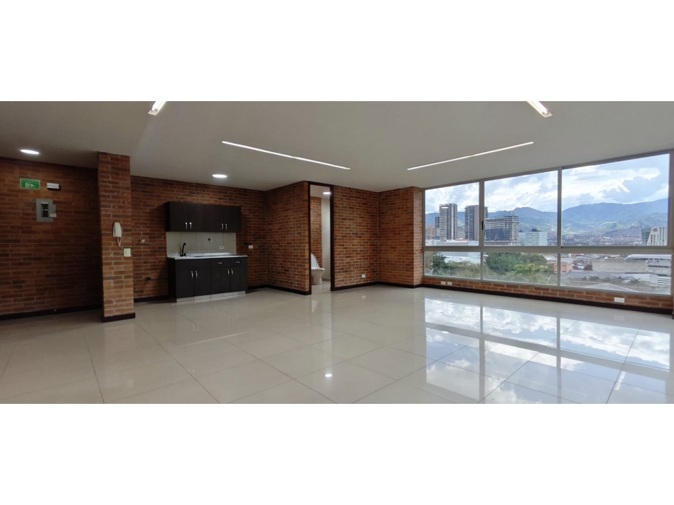 Oficina en Arriendo Loma de San Julian Medellin — foto 4