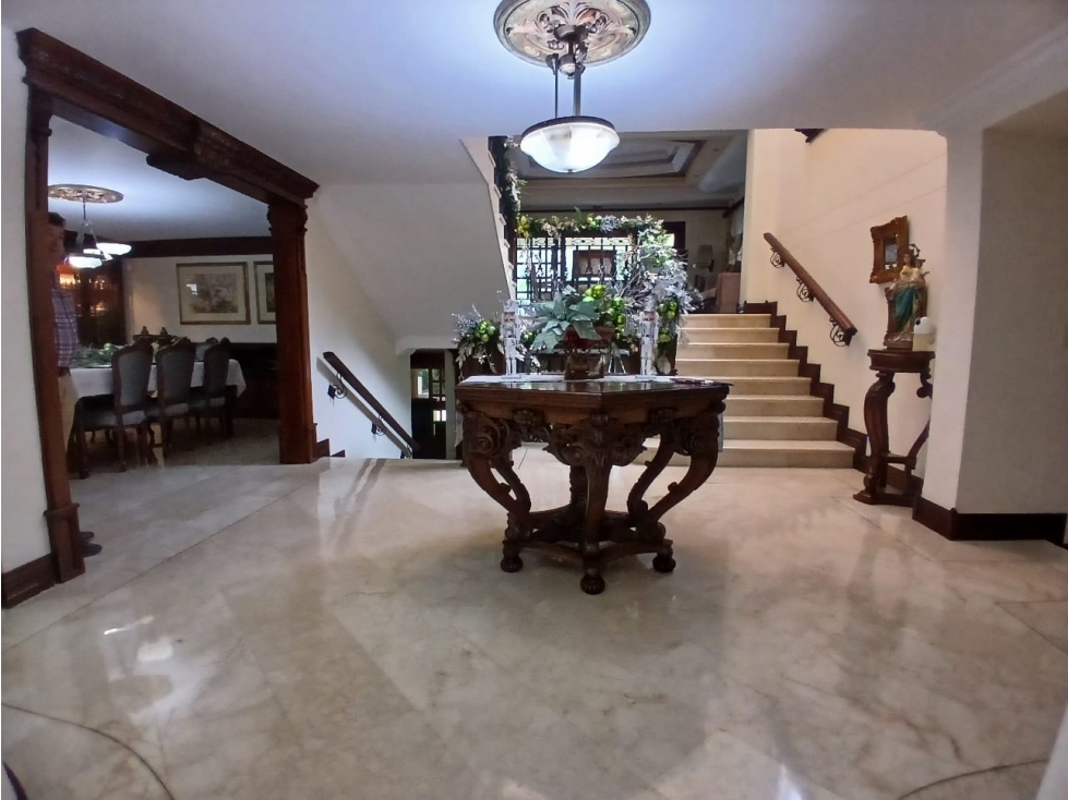 Casa en Arriendo o Venta El Campestre Medellin — foto 2