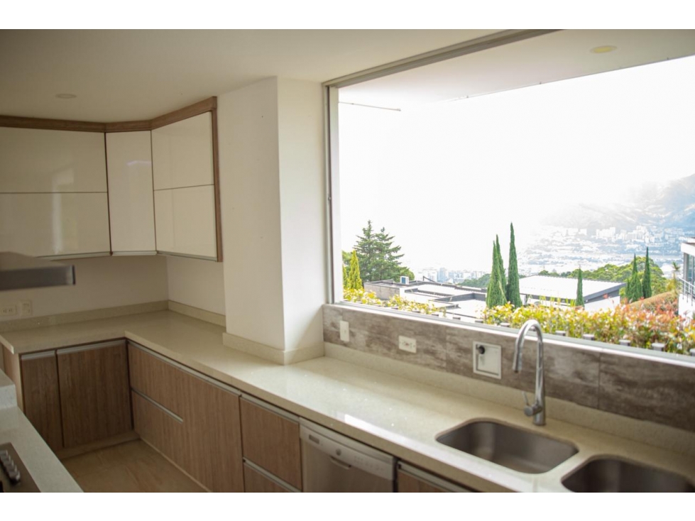 Casa en Arriendo o Venta Las Palmas Medellin — foto 5