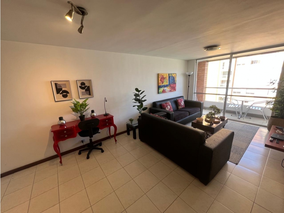Apartamento en Arriendo La Aguacatala Medellin — foto 3