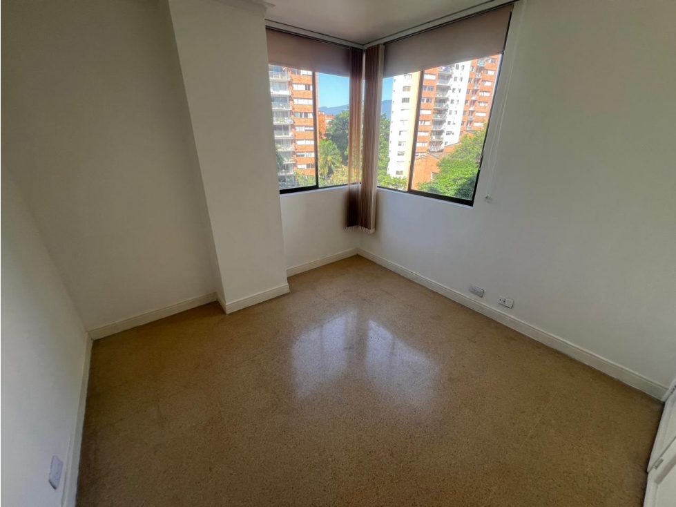 Apartamento en Arriendo Santa María de los Angeles Medellin — foto 2