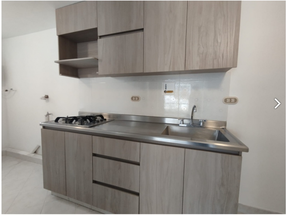Apartamento en Arriendo Loma de San Julian Medellin — foto 3