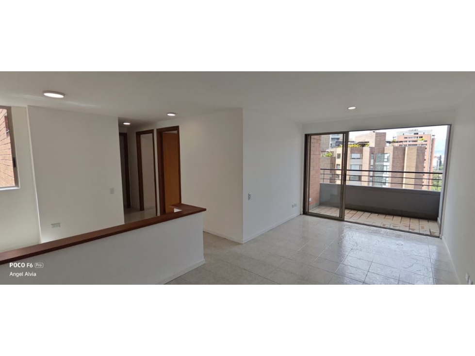 Hermoso Apartamento en Venta y Arriendo Sector Vergel Medellín — foto 3