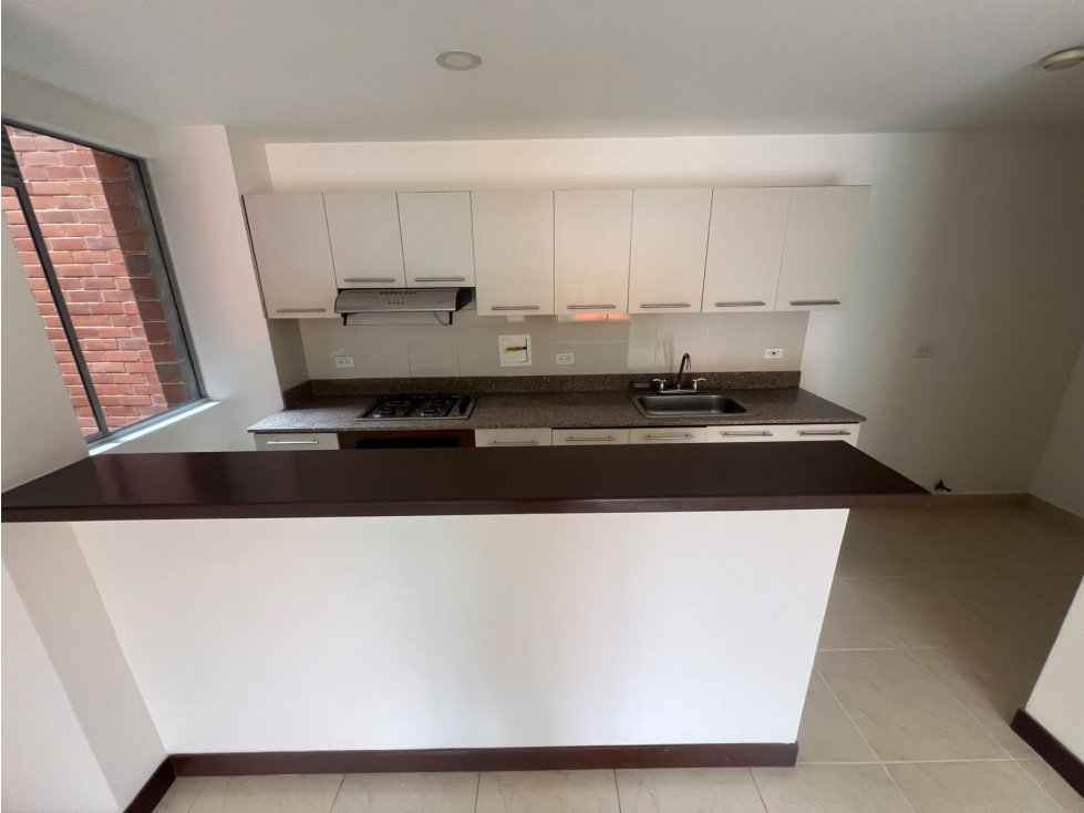 Apartamento En Arriendo Sector Cumbre Medellín — foto 2