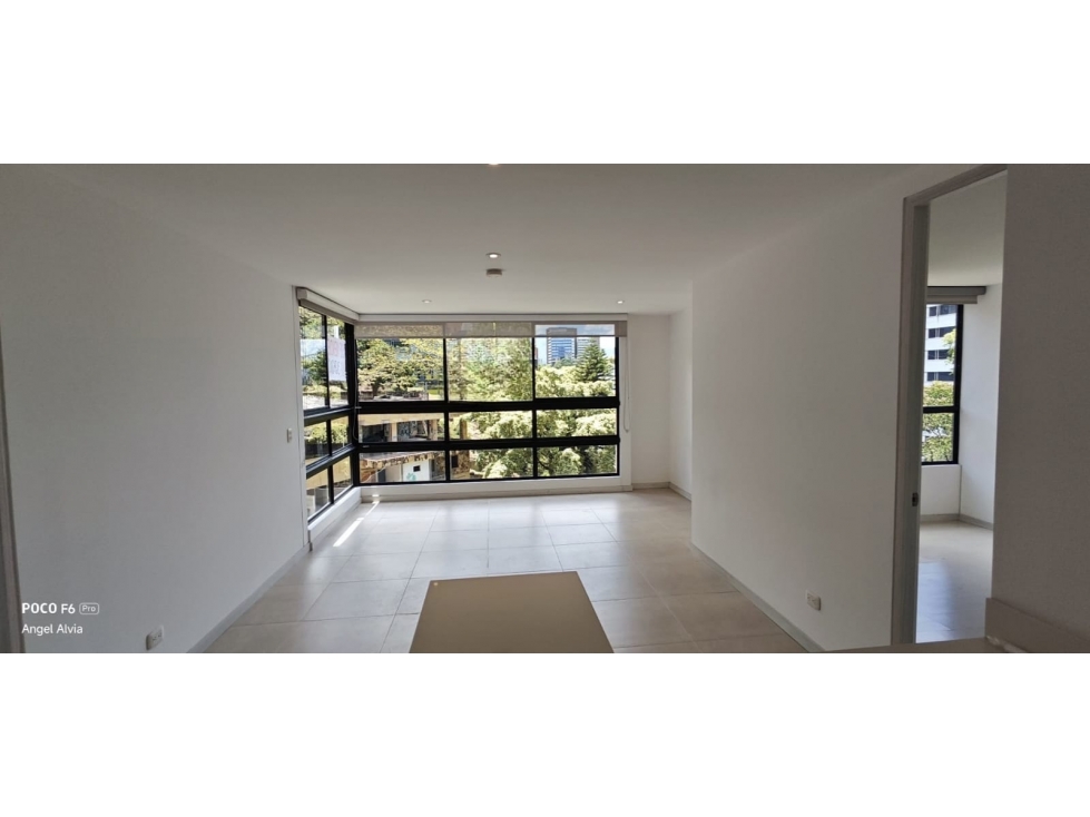 Hermoso Apartamento En Venta Sector Av. Poblado Medellín — foto 2
