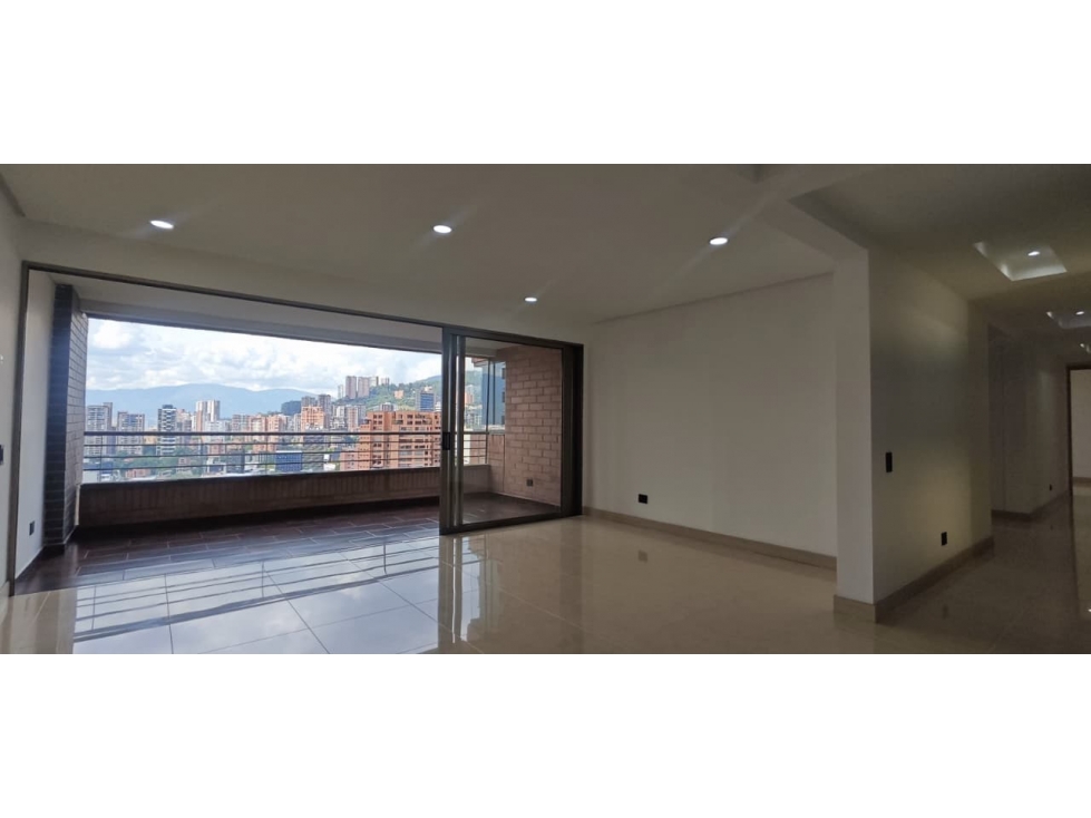 Apartamento En Arriendo Sector Entrepuentes — foto 2