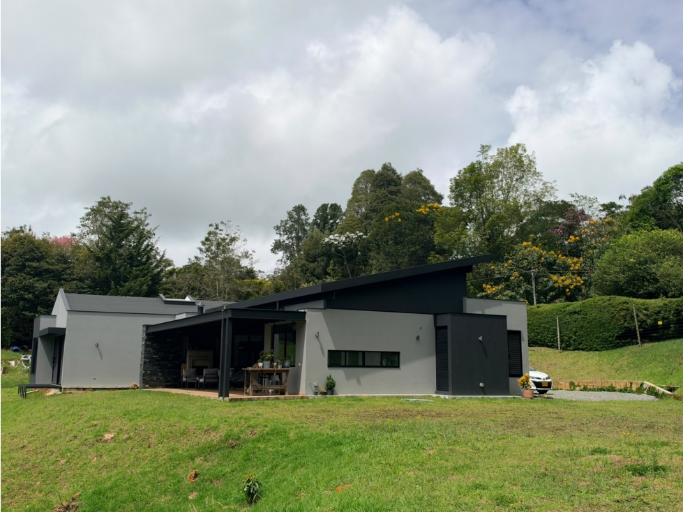 Casa En Venta Sector Alto De Palmas — foto 2