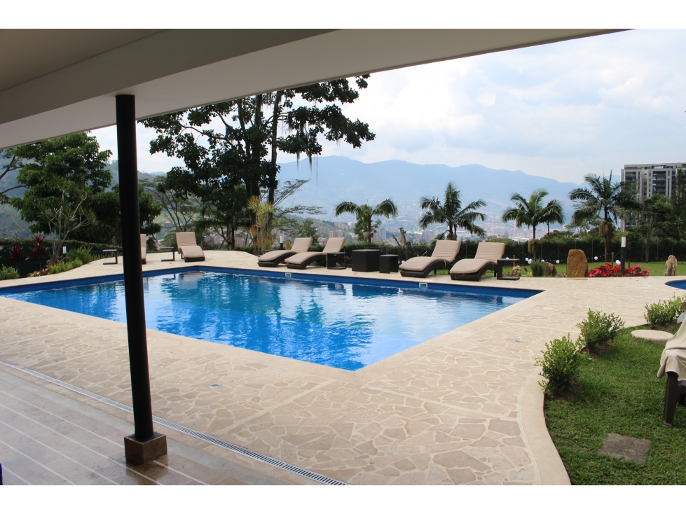Casa en Venta Loma del Escobero Envigado — foto 2