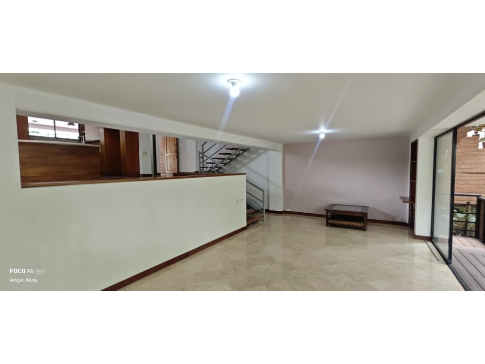 Casa en Arriendo El Tesoro Medellín — foto 3