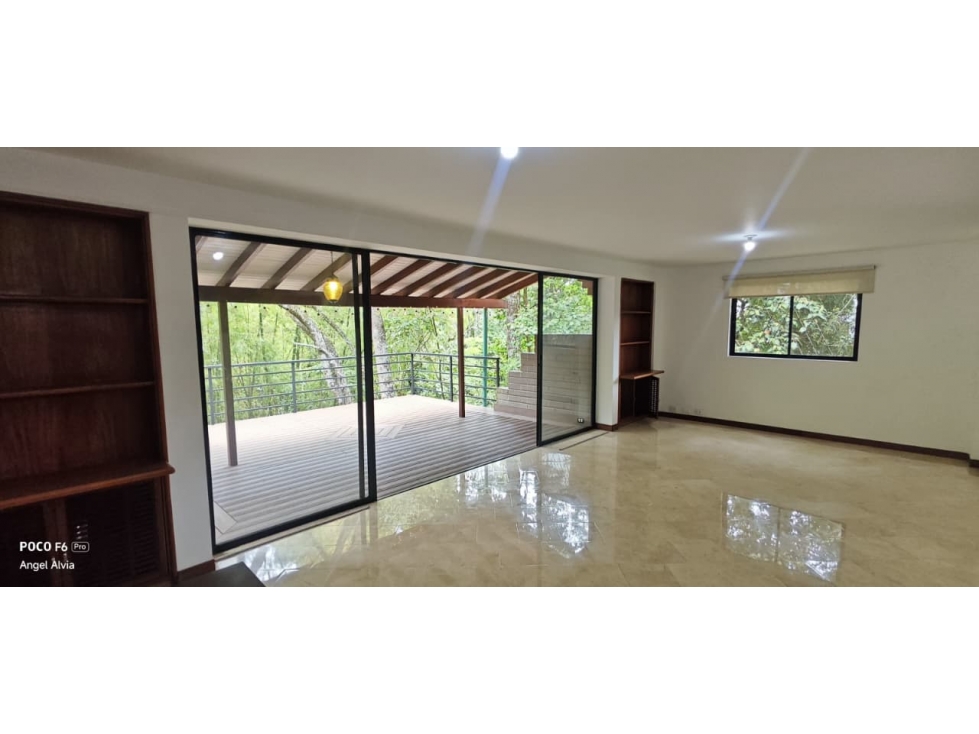 Casa en Arriendo El Tesoro Medellín — foto 4