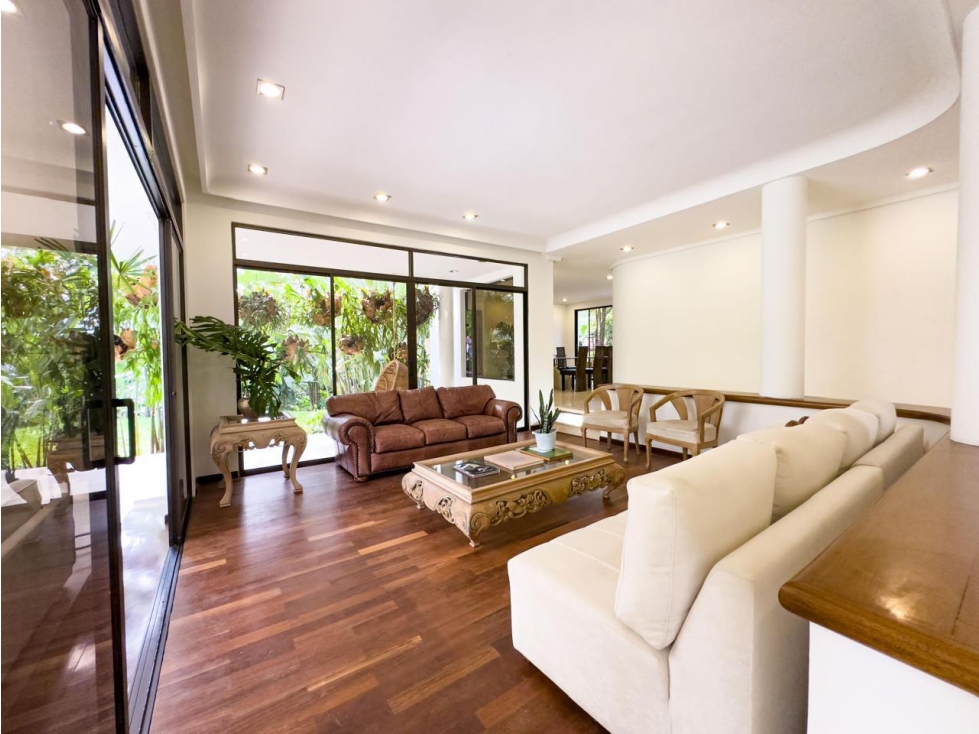 Casa en Venta y Arriendo Los Balsos Medellín — foto 5