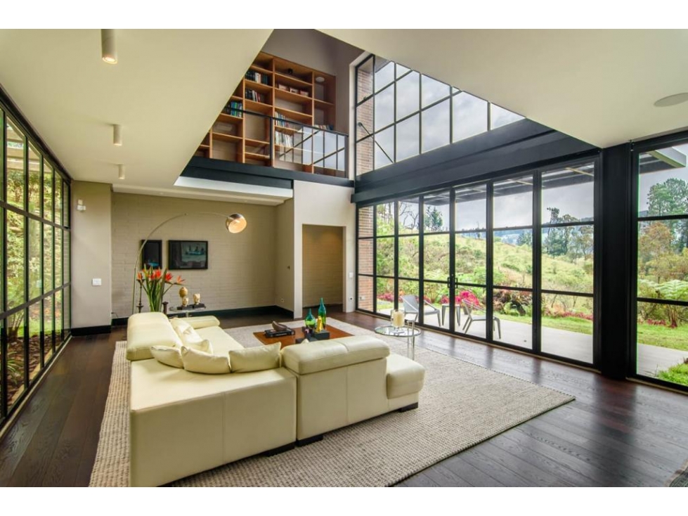 Casa en Arriendo Alto de las Palmas Envigado — foto 3