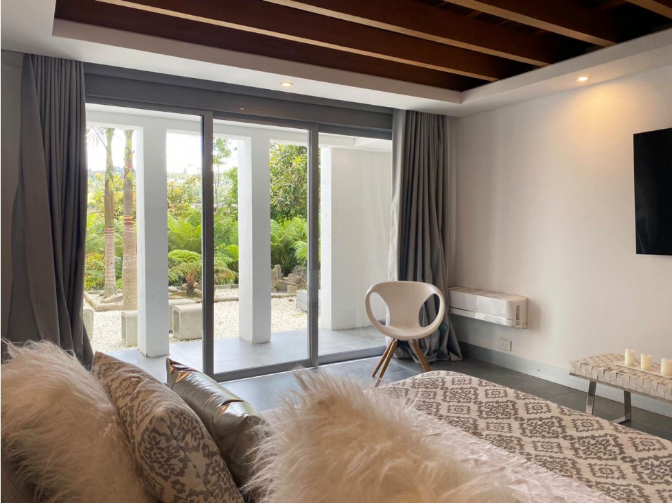 Hermosa casa en el sector de Alto de las Palmas — foto 4