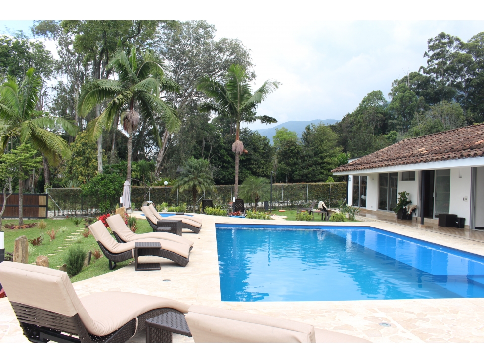 Casa en Venta Loma del Escobero Envigado — foto 3