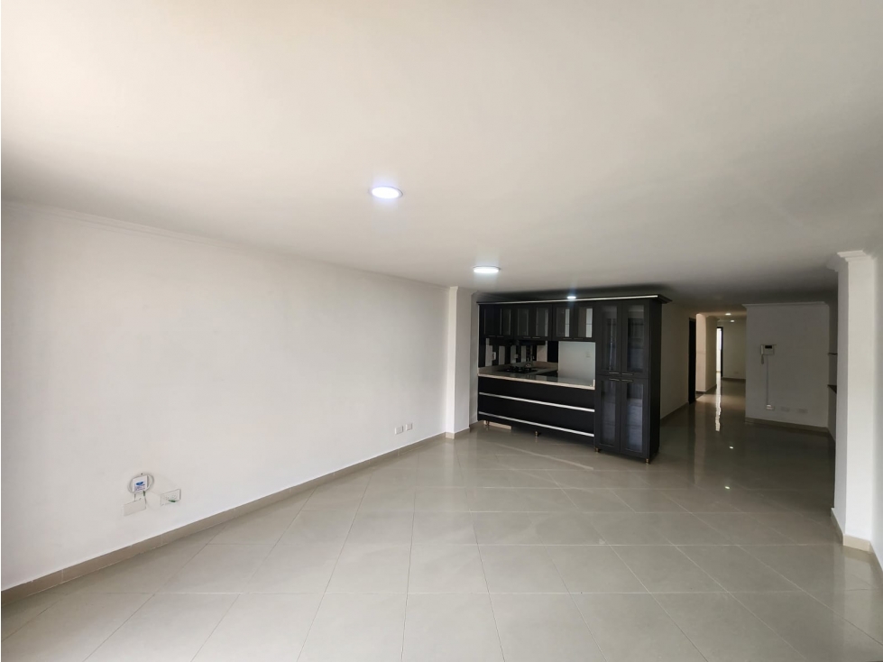 Apartamento en Arriendo La Castellana Medellín — foto 4