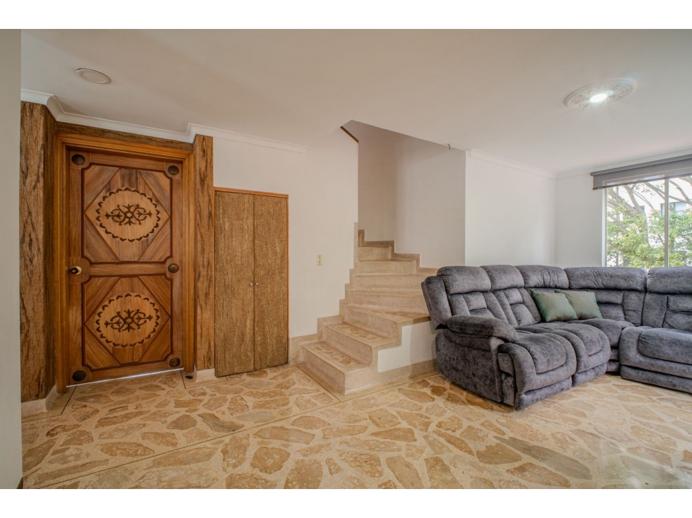 Casa en Arriendo Loma Los González Medellín — foto 4