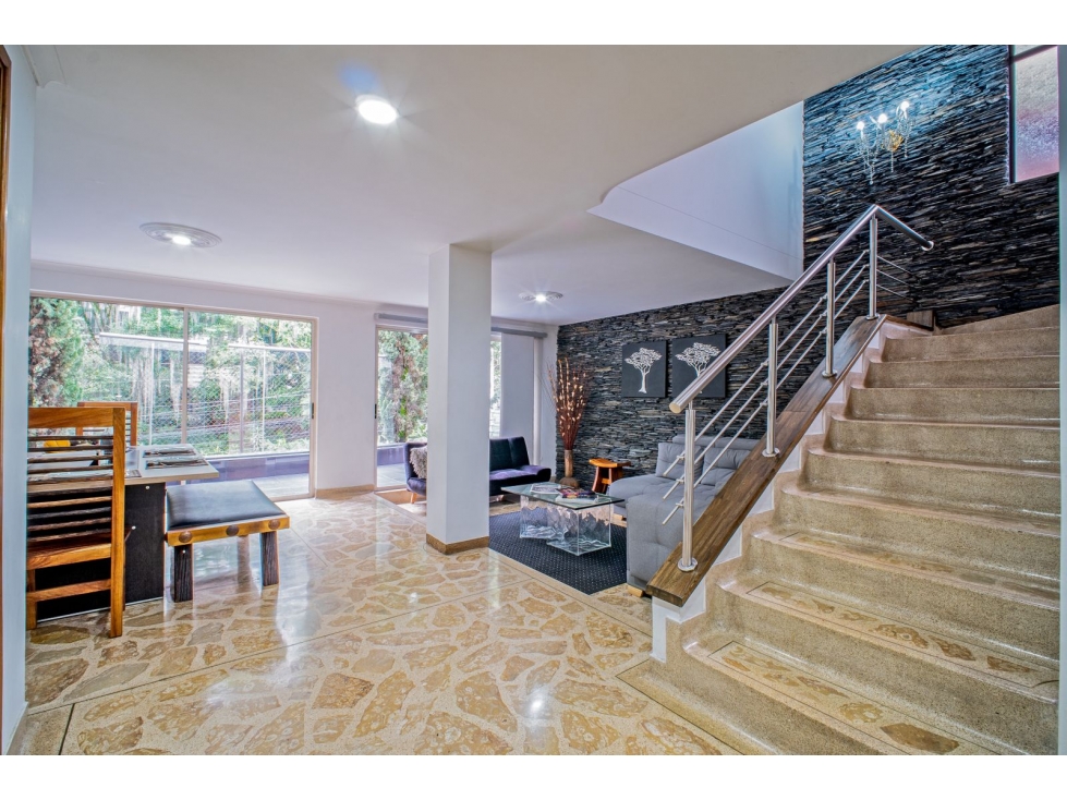 Casa en Arriendo Loma Los González Medellín — foto 3