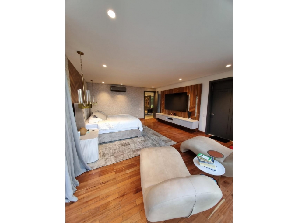 Casa en arriendo en el sector de El Tesoro — foto 5