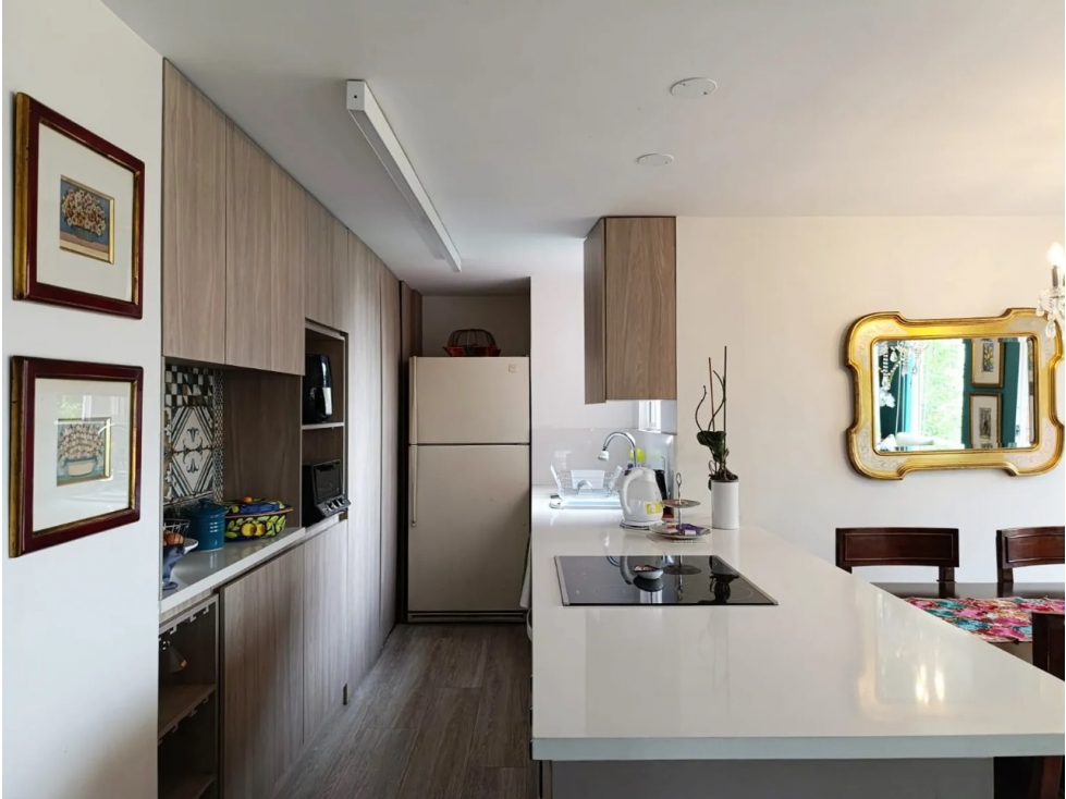Apartamento en Arriendo Los Balsos Medellín — foto 5