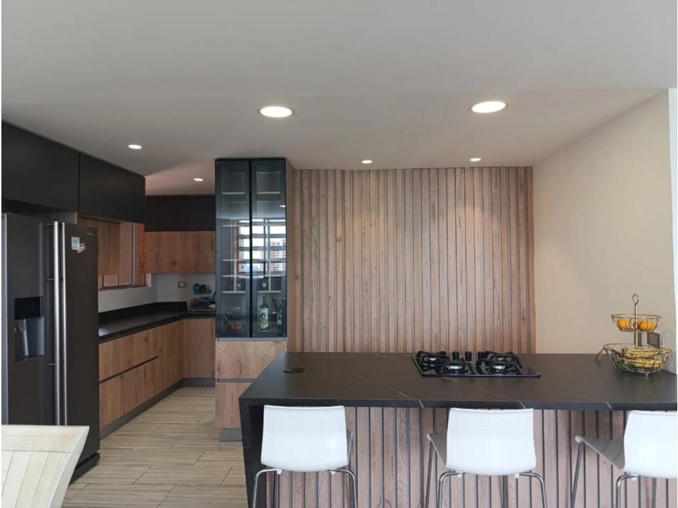 Apartamento en Arriendo y Venta El Tesoro Medellín — foto 4