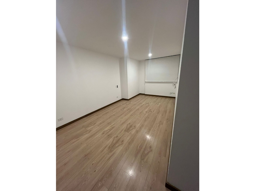 Apartamento en Arriendo Loma Los Gonzalez Medellin — foto 3