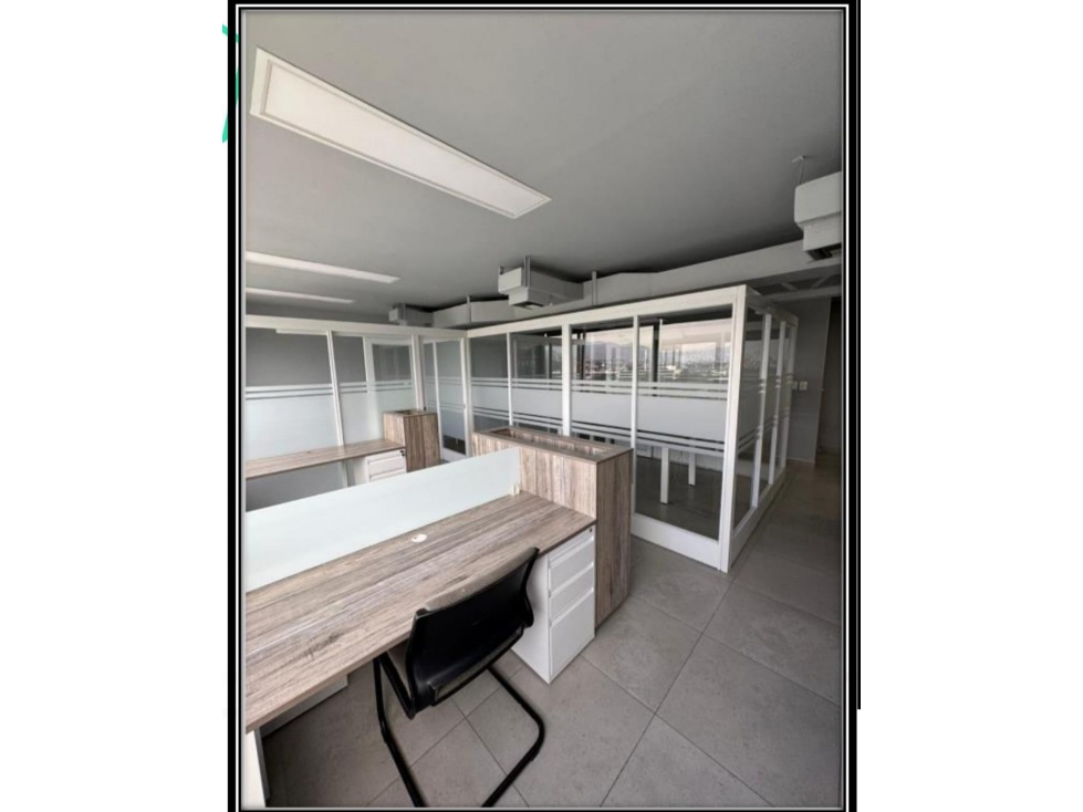 Oficina en Arriendo Las Vegas Medellin — foto 3