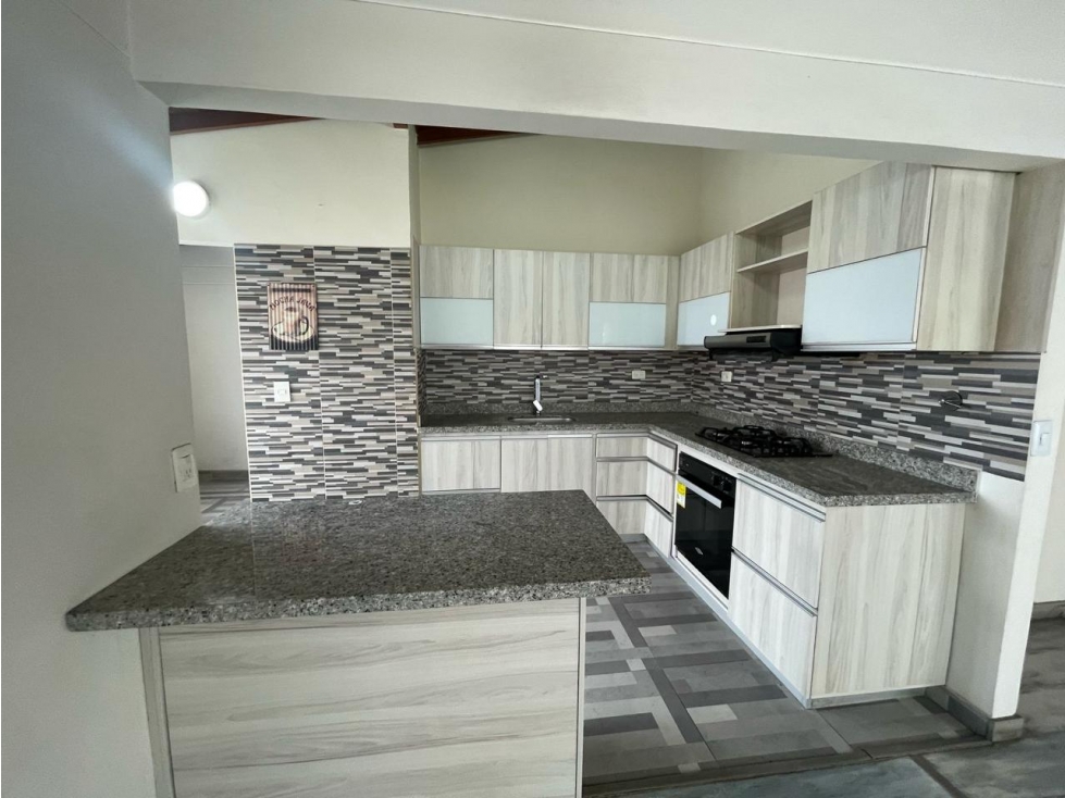 Apartamento o Venta Transv. Inferior Medellin — foto 5