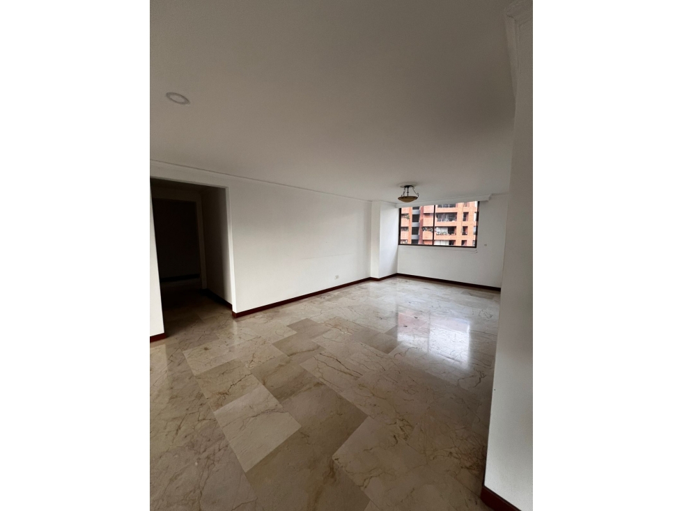 Apartamento en Venta El Tesoro Medellín — foto 2