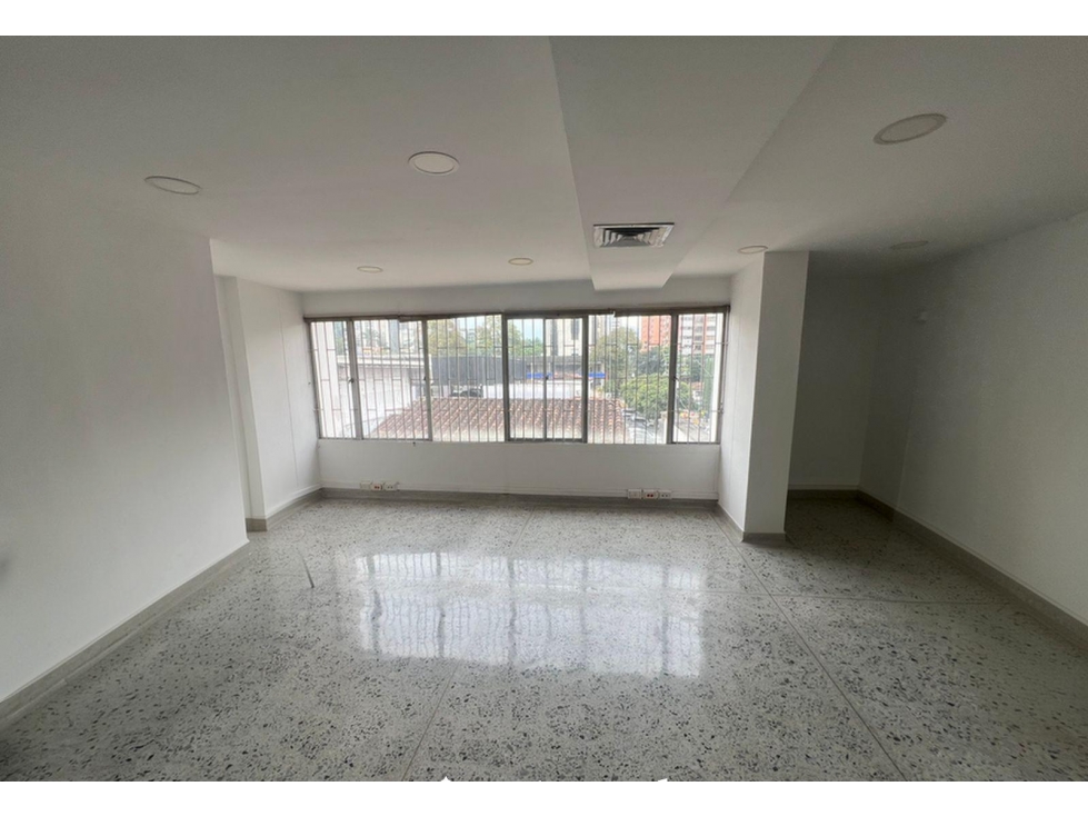 Oficina en Arriendo El Campestre Medellín — foto 3