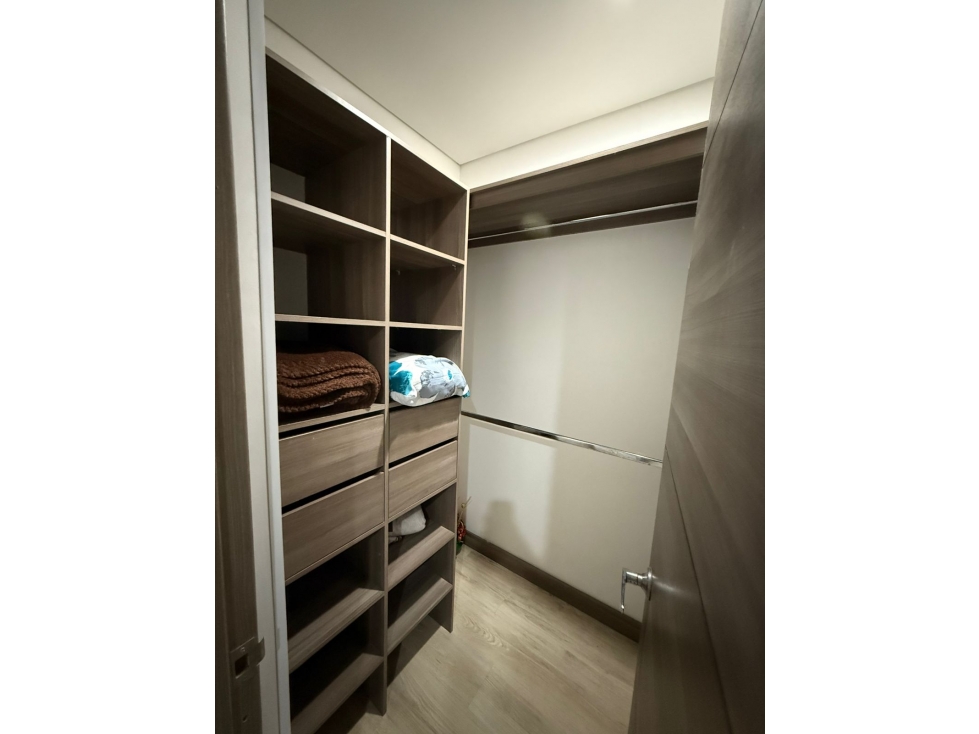 Apartamento en Arriendo El Campestre Medellín — foto 5