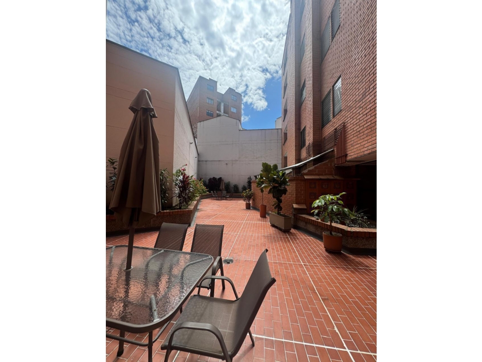 Apartamento en Venta 2do Parque Laureles Medellin — foto 5