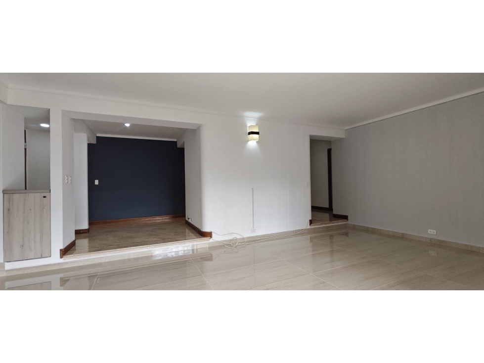 Apartamento en Arriendo Los Parra Medellin — foto 3
