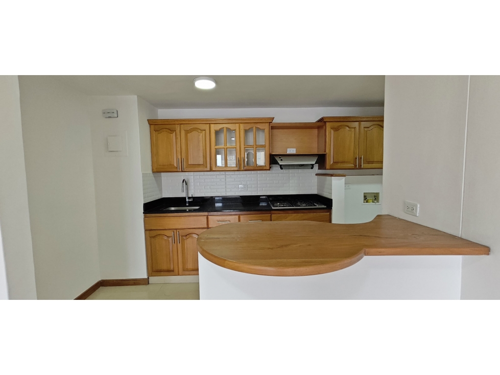 Apartamento en Arriendo El Poblado Medellín — foto 3