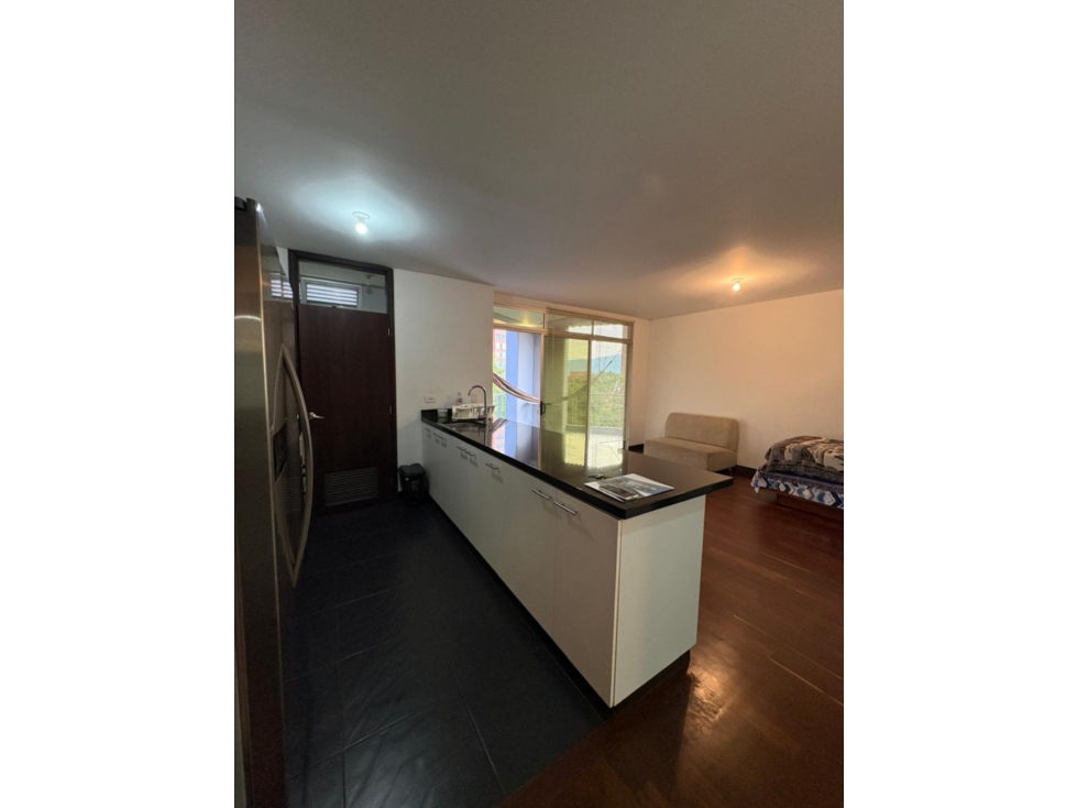 Apartaestudio en Venta y Arriendo El Tesoro Medellin — foto 3